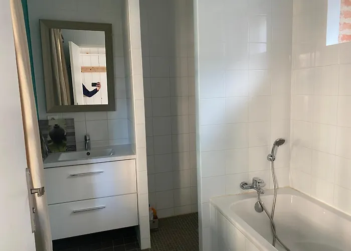 Du Point Du Jour - Pret De Velos Luc-sur-Mer